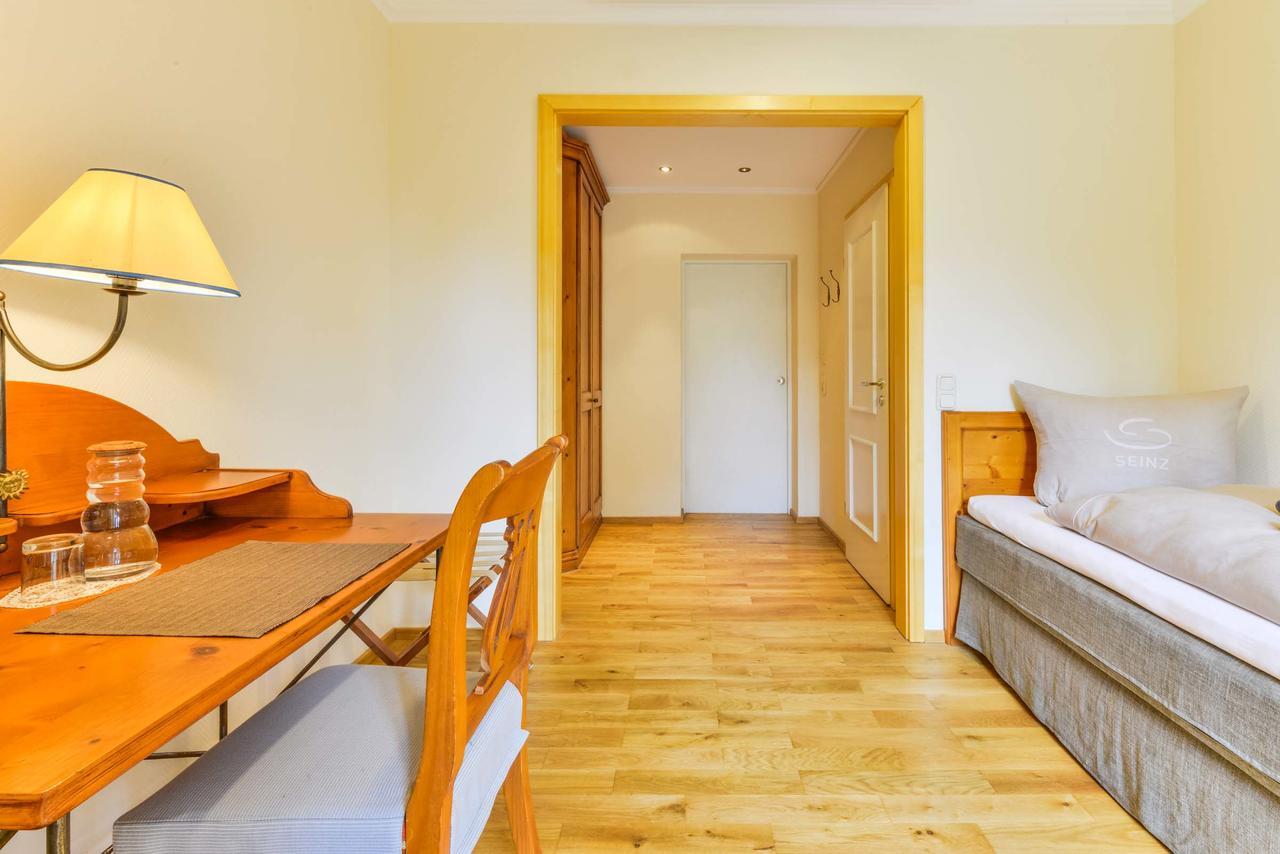 Seinz Wisdom Resort - Bio-Hotel Vegan-Vegetarisch Bad Kohlgrub Extérieur photo